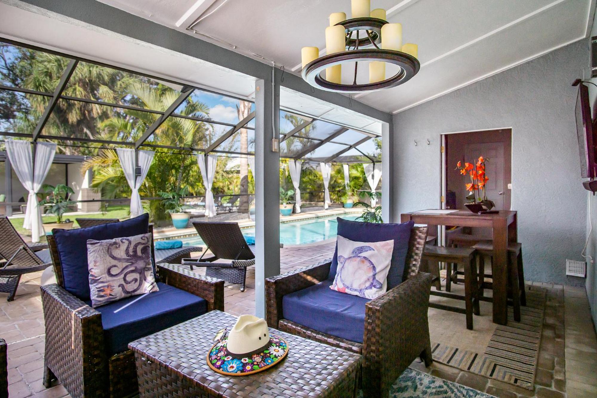 Beach Cottage With Heated Pool Just Off Siesta Key Sarasota Eksteriør bilde