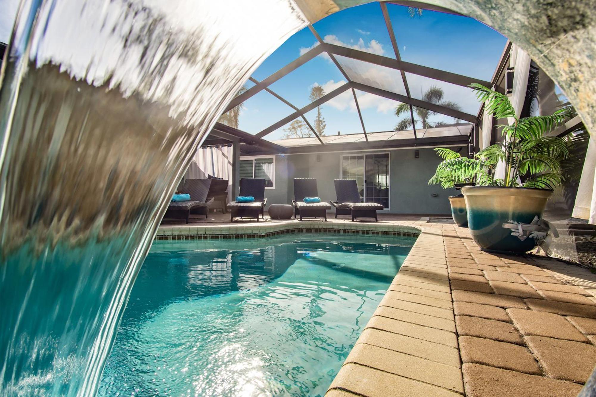 Beach Cottage With Heated Pool Just Off Siesta Key Sarasota Eksteriør bilde