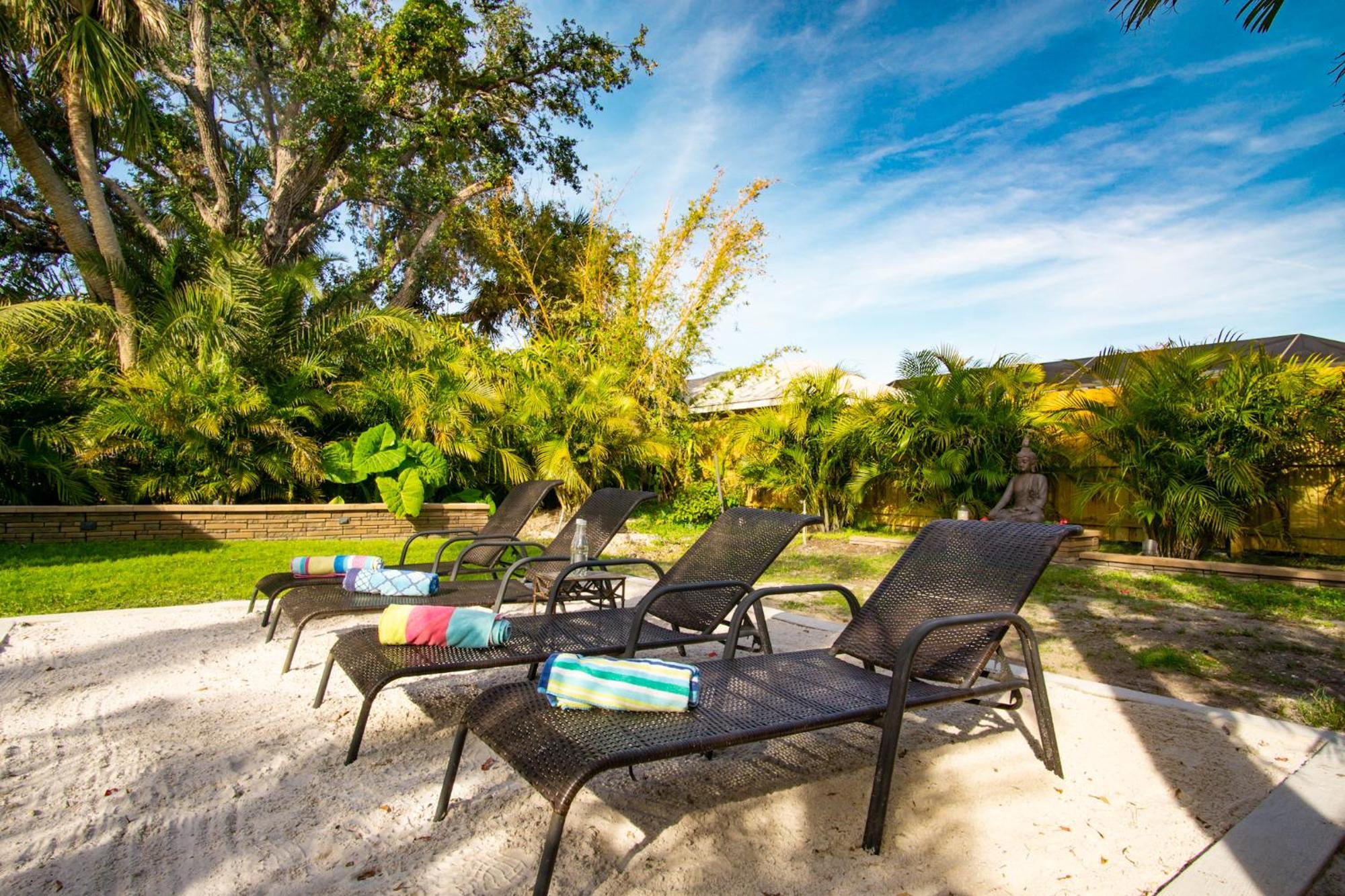 Beach Cottage With Heated Pool Just Off Siesta Key Sarasota Eksteriør bilde
